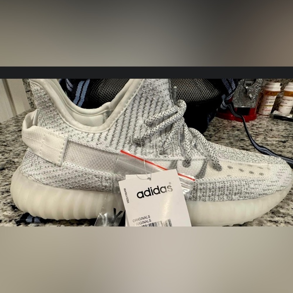 Women size 8 Yeezy